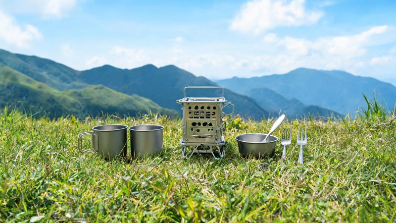 德国杯比赛结果再爆冷:萨尔布吕肯淘汰拜仁,勒沃库森柏林捧杯